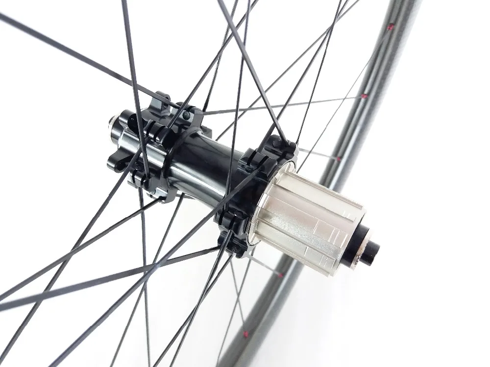 700c 50mm clincher road disc bike carbon dimple surface rear wheel U shape Powerway M32 straight pull hub X-TRA 1420 aero spokes | Спорт и