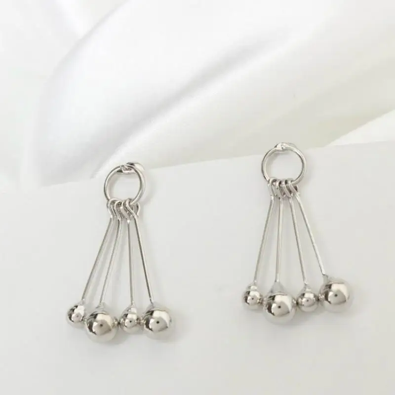 Индивидуальные простые большие металлические бусины с кисточками Круглые