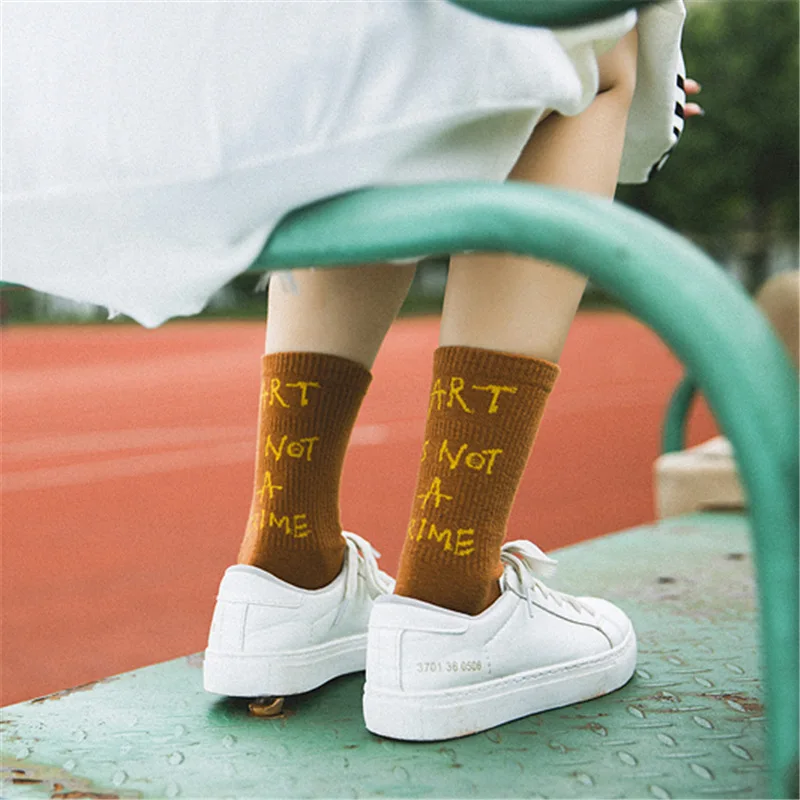 cute women's letter socks white black orange 3pairs/lot hot sale high quality cotton for female student free shipping | Женская