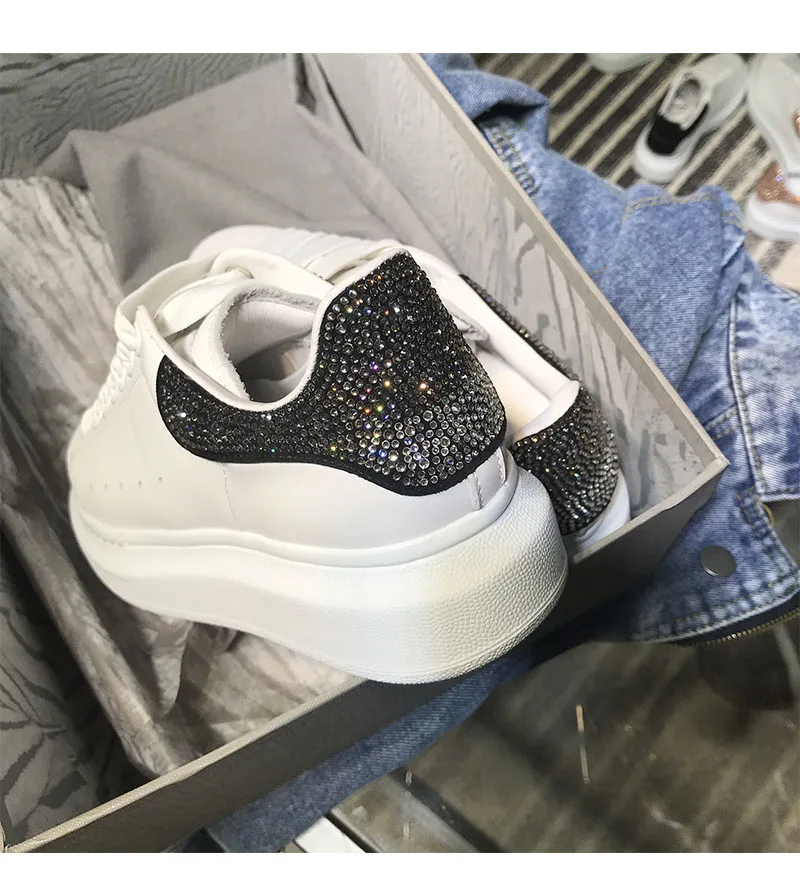 RUIYEE sapatos femininos, женские кроссовки, стразы, Воловья кожа, новинка, кожаная повседневная обувь с подкладкой из овчины, Спортивная мужская обувь