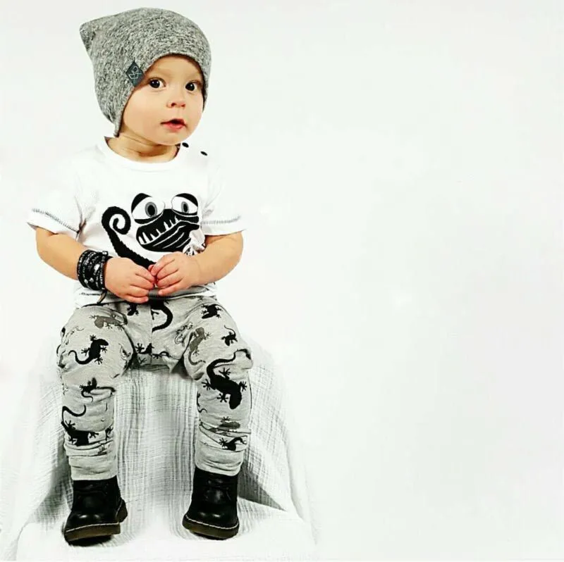 2019 Summer baby boy clothes new born clothing set cotton short sleeved gold printing t-shirt + pants 2pcs suit Mamas |