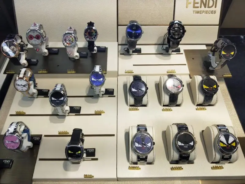 Роскошный металлический стеллаж 3d регулируемая цена ярлык дисплея Европейский