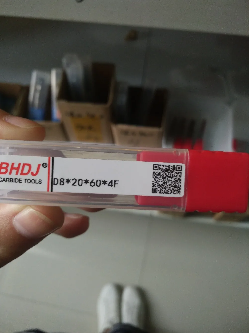 HRC60 D8 * 20*60 4F радиус угла с жестяным покрытием твердосплавная Концевая фреза