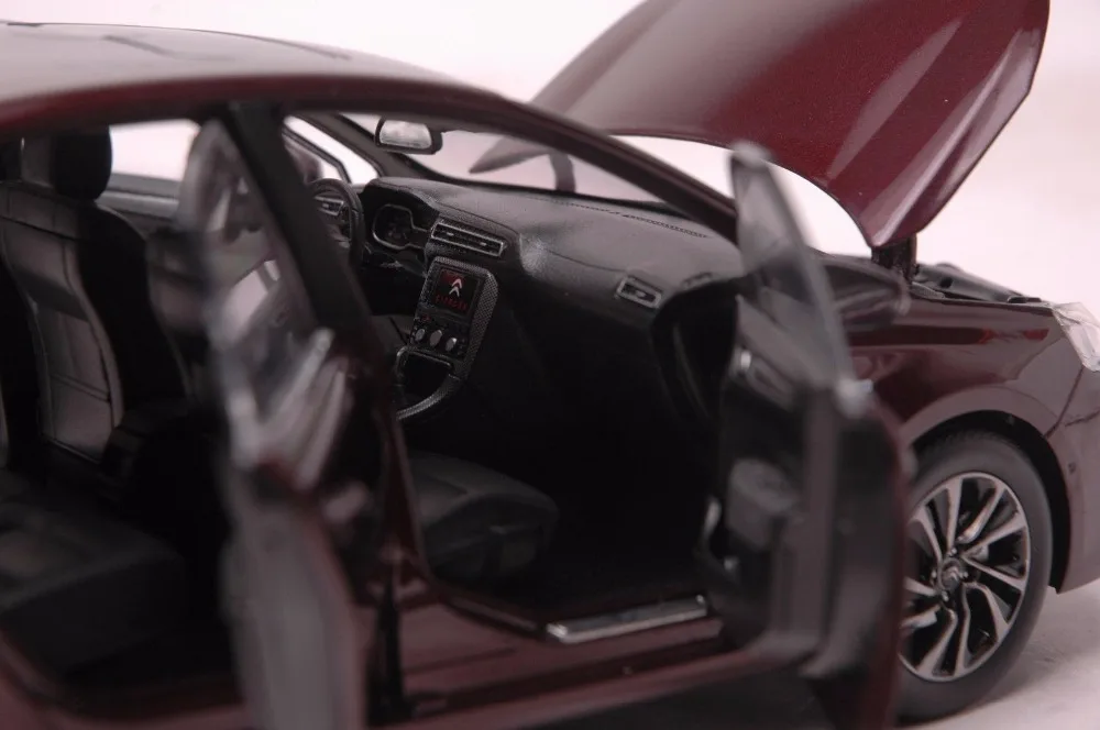 1:18 литья под давлением модель для Citroen C4 sega коричневый Седан сплав игрушечный автомобиль миниатюрная коллекция подарок c-quatre