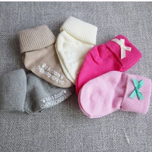 Носки однотонные для новорожденных, с бантом