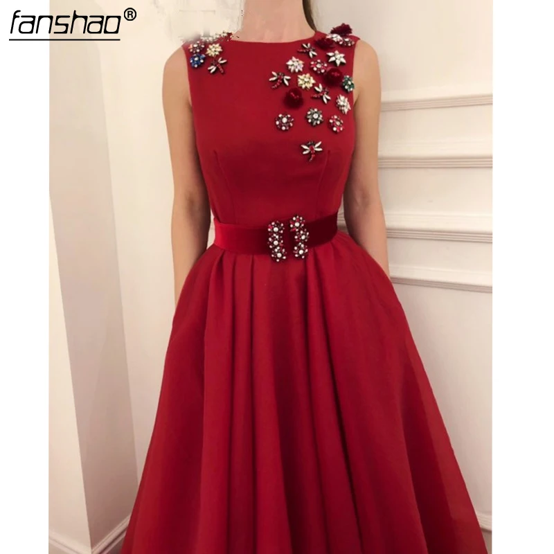 

Burgundy Muslim Evening Dress 2019 A-line Scoop Beaded Formal Islamic Dubai Saudi Arabic Long Elegant Evening Gown Prom Gown
