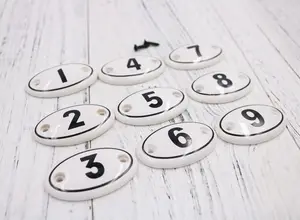 Многофункциональные керамические крючки с двумя отверстиями, в американском стиле, с несколькими шкафчиками, с арабскими цифрами, ручка для пробуждения