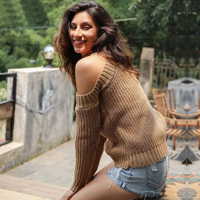 Водолазка женская с открытыми плечами элегантный винтажный пикантный пуловер