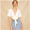 SHEIN Узелок спереди оборка манжеты укороченная блузка белая сексуальная глубокий v-образный вырез женские топы и блузка летние Однотонные блузки с коротким рукавом
