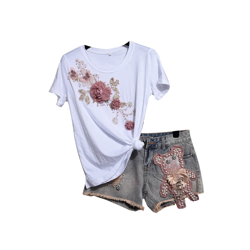 Denim Shorts Pants Suits Summer 2019 Woman Newv Flowers Embroidered with Sequins Short Sleeved T-shirt + Suit Sets |
