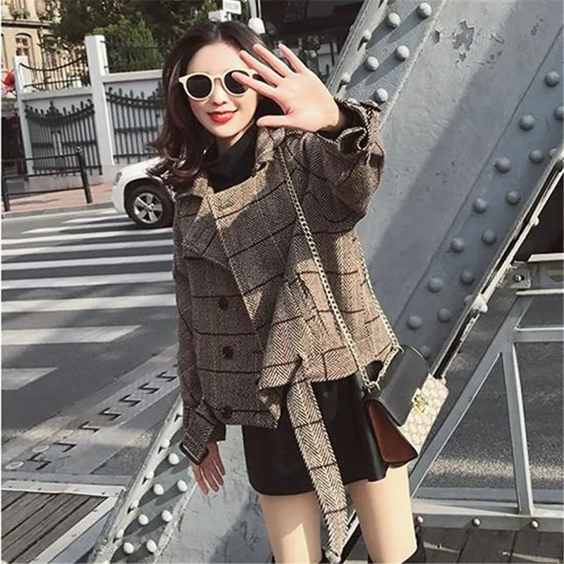 Студенческое короткое пальто для женщин весна-осень 2019 Клетчатая Шерстяная