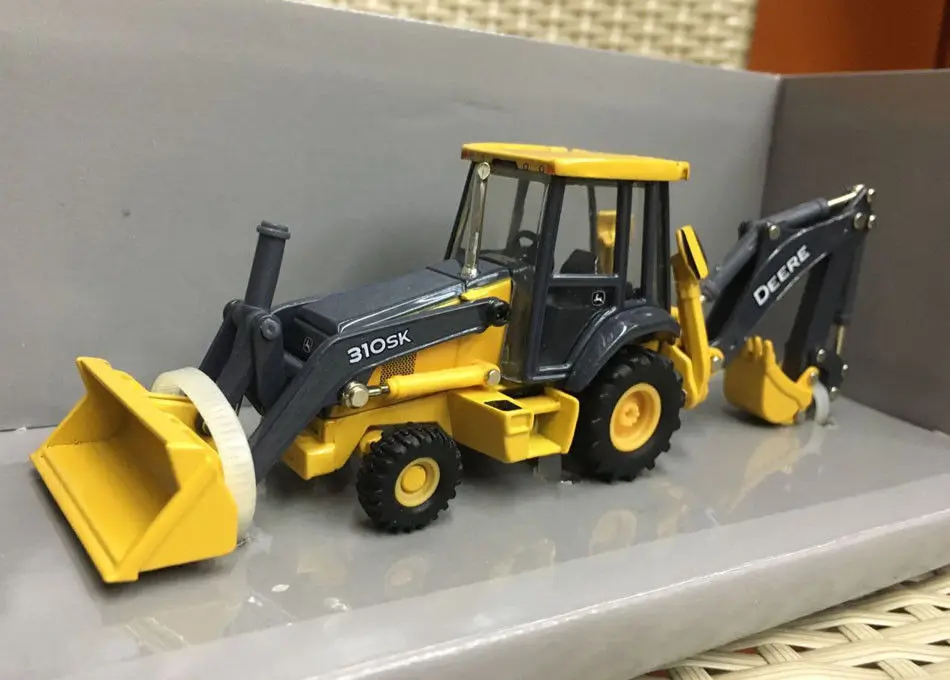 Строительный экскаватор погрузчик ERTL 45456 310SK масштаб 1:50|cars cars|cars moviecar 1:64 |