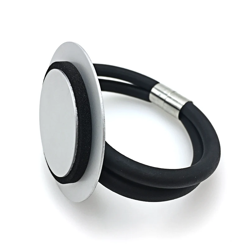 Новый дизайн мода старинный браслет круглый алюминиевый сплав панк дамы