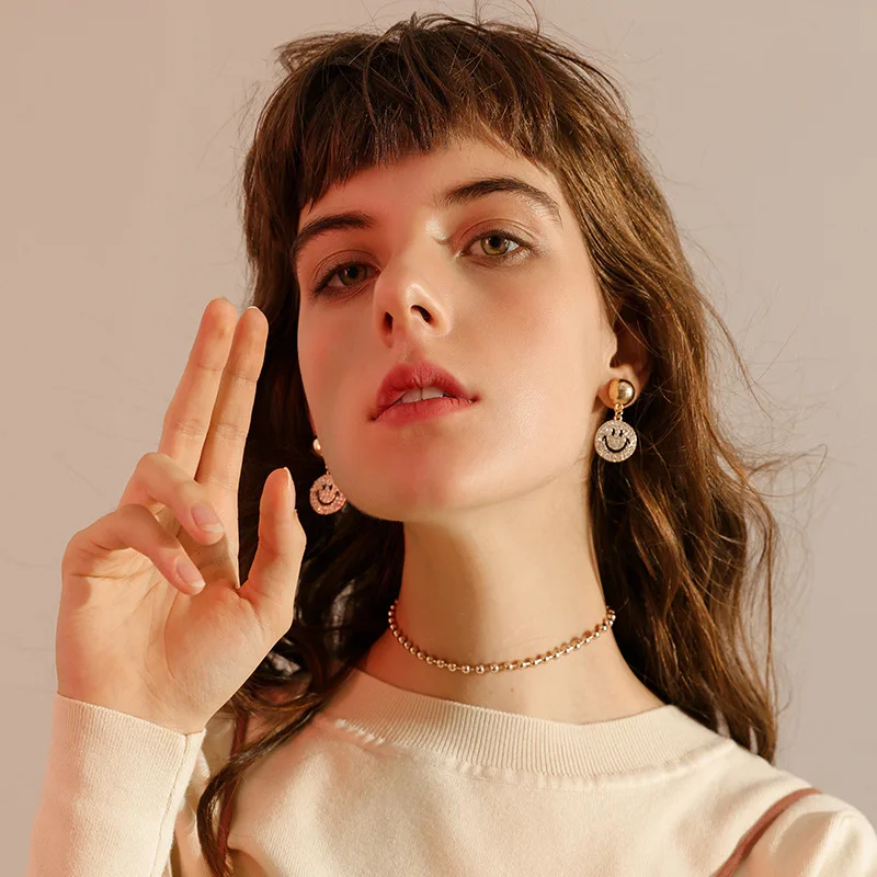 Милые Висячие серьги для женщин и девушек простые подвески в виде улыбающегося