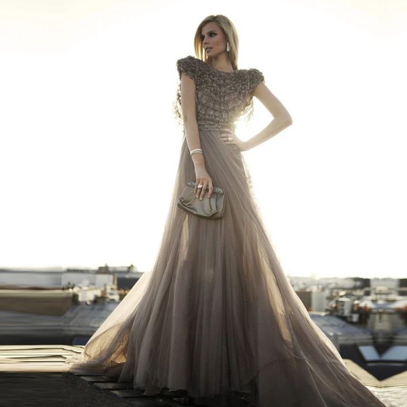 Удивительные Cap Рукавом Бисер Кружева Длинные Платья Выпускного Вечера 2017 Свет