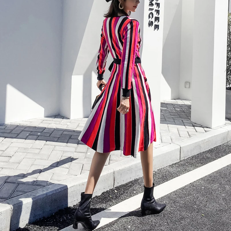 2018 зимнее женское вертикальное Полосатое платье-свитер цвета пэчворк
