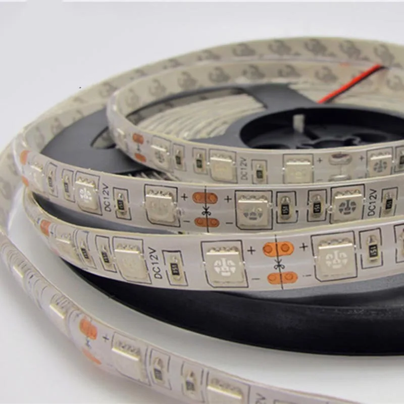 Гибкая светодиодная ленсветильник SMD 5 м 12 В А 5050 RGB 300 с пультом дистанционного