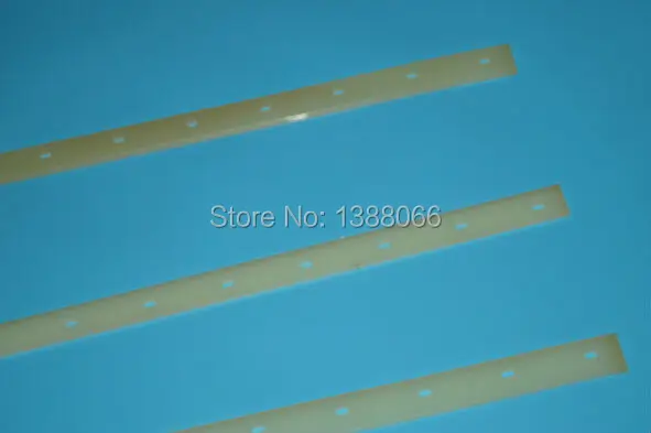 Пластиковый скребок для Ryobi press 12 отверстий 860x35x5 мм | Компьютеры и офис