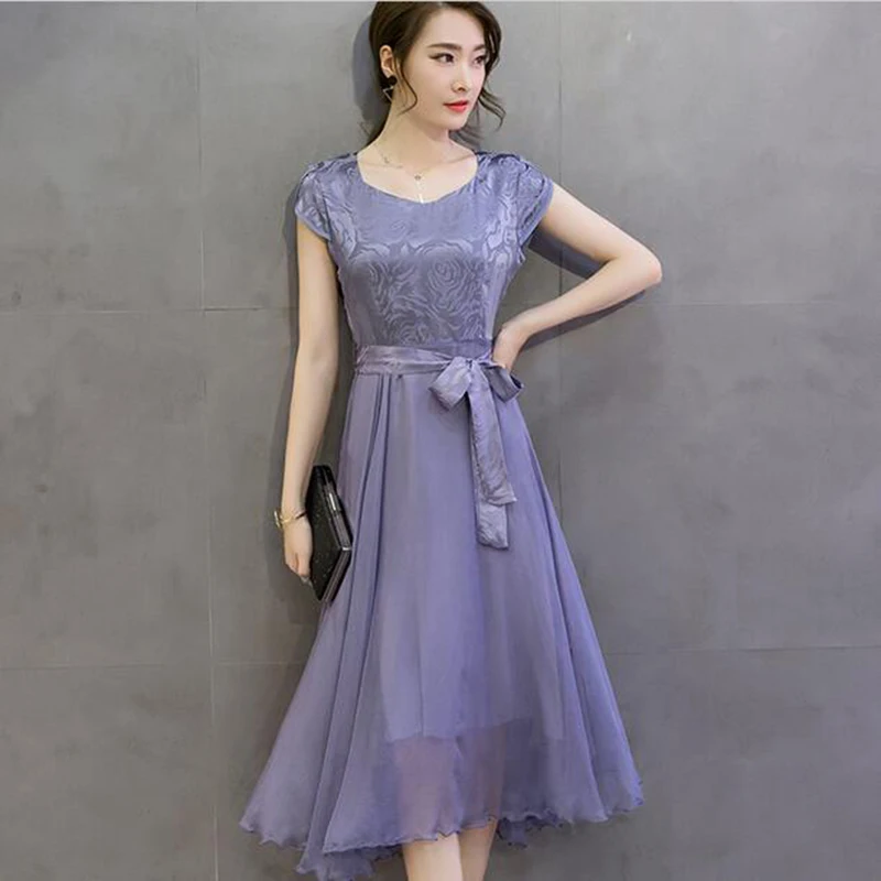 Женское приталенное шелковое платье элегантное Плиссированное длинное до