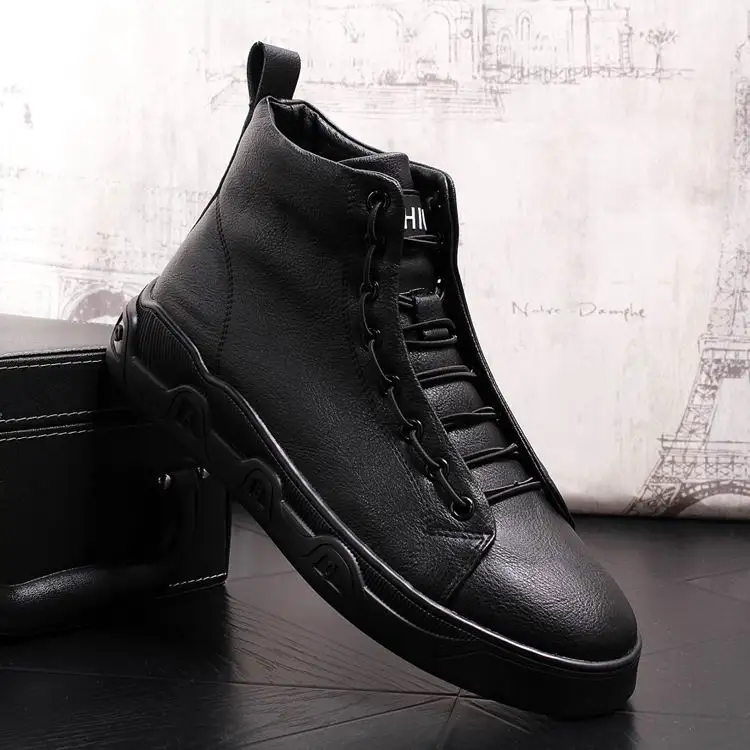 

ERRFC 2018 Winter New Mens White Ankel Boots Designer British Man White Shoes Short Warm Flat Platform Male Leisure Shoes High