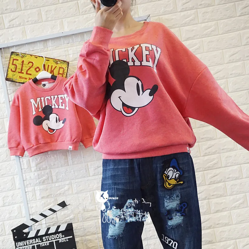 Одинаковая одежда для семьи платья мамы и дочки сына футболка с длинными