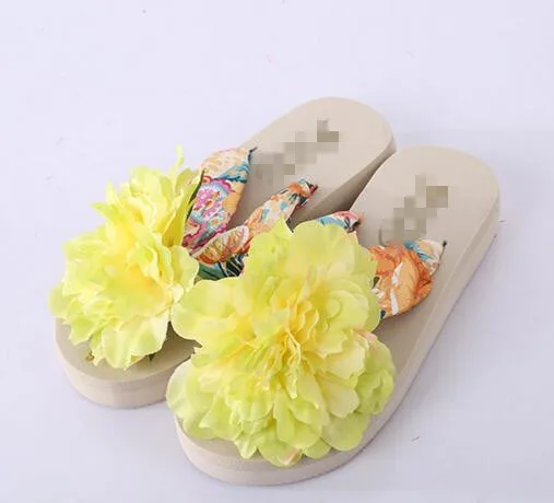

Женские тапочки HAHA Flower; модные богемные женские Вьетнамки с цветами; романтические сандалии на плоской платформе; летняя пляжная обувь; Тап...