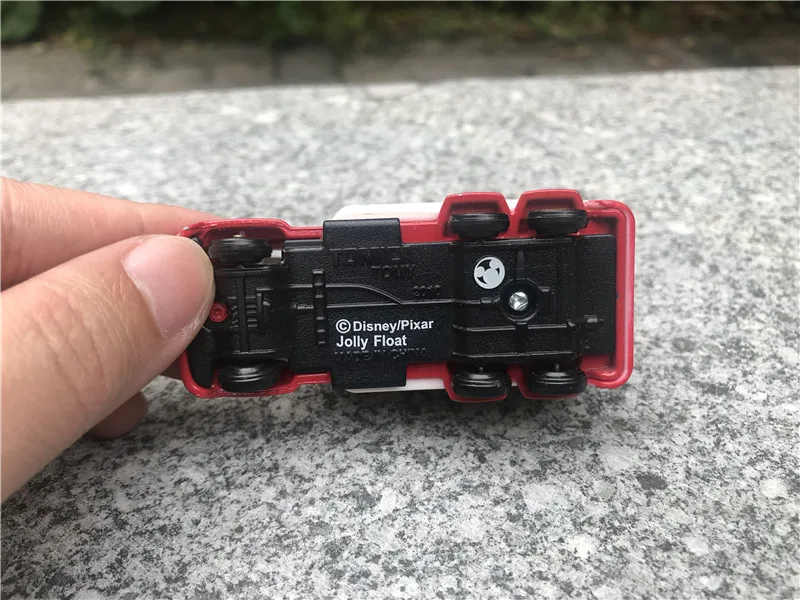 Tomica Disney Motors Дейзи Дональд Дак Винни Базз Микки Oshawott металлическая литая под