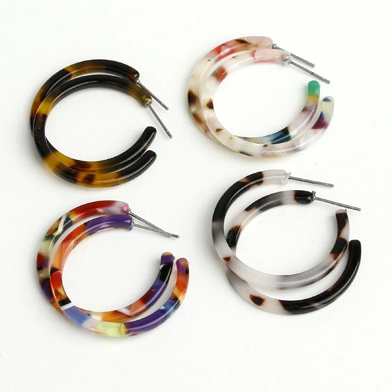 

LEADERBEADS Women's Trendy C Shaped Acetic Acid Leopard Multicolor Hoop Earrings Female Simple Acrylic Za Birthday Party Jewelry