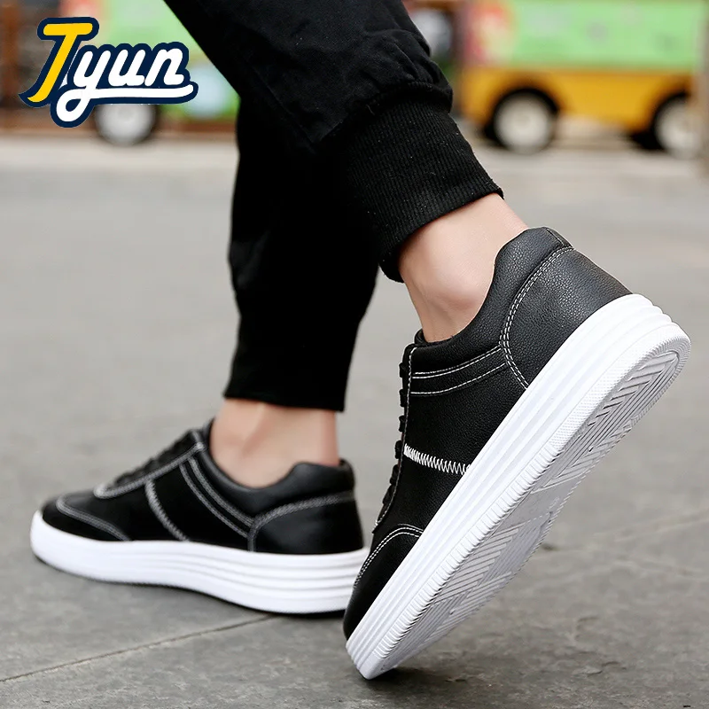 Tyun Летняя Новинка 2017 г. дышащая обувь мужская на плоской подошве Осенняя мода