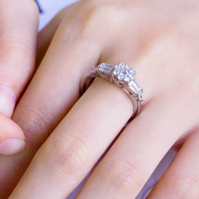 Huitan обручальное женское кольцо в форме цветка с фианитами для женщин креативным