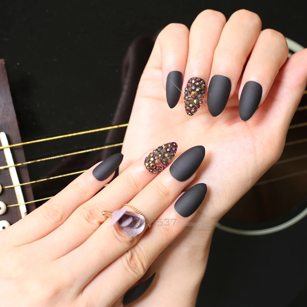 Стильные матовые черные накладные ногти с кристаллами для дизайна ногтей на