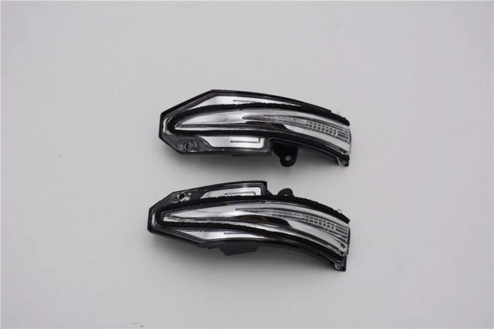 

1Pair New Car Side Mirror Indicator Turn Signal Light Lamp for TOYOTA RAV4 2013-2015