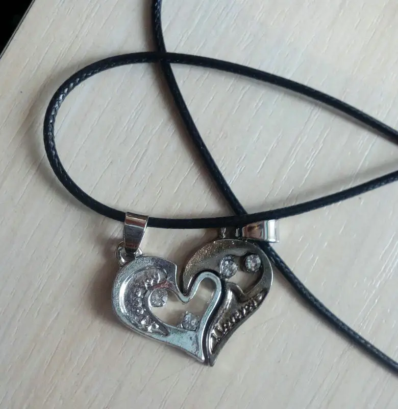 2 пары кулонов для мужчин и женщин подвеска в форме сердца с кристаллами