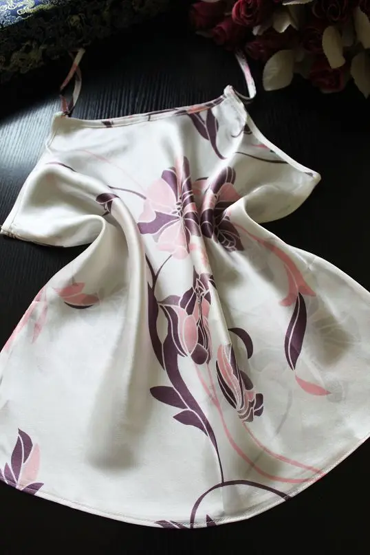 Шелковая тонкая бретелька 100% шелк маленький жилет базовое универсальное летнее