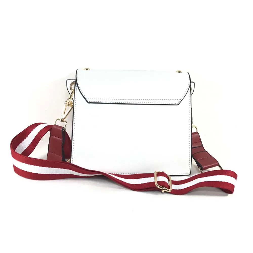 Сумка на плечо женская с вышивкой маленький саквояж кросс боди замком модный