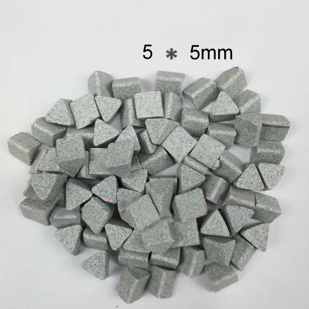 

Jewelry Polishing Material Ceramic Stone Polishing Tumbling Media vibration Tumbler Machine use corundum triangle abrasive