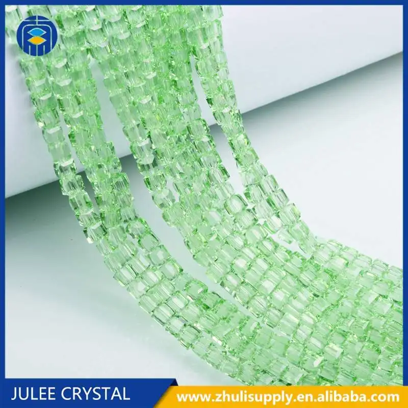 Стеклянные бусины JuleeCrystal 4 мм Разноцветные Бусины свободной квадратной формы 95
