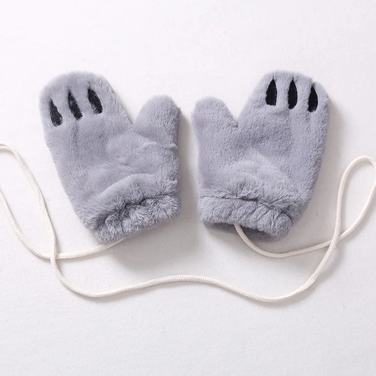 Gloves (Free Size) Новая зимняя теплая пушистая куртка коала с капюшоном на молнии для женщин, Милая юбка в клетку для девочек, коала, топы, перчатки, комплекты для Лолиты, 4 предмета - Цвет: Gloves (Free Size)