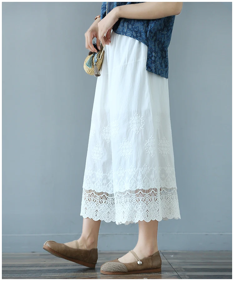

sweet lace Hook flower embroidered elastic waist solid color wide leg pants cotton calf-length pants
