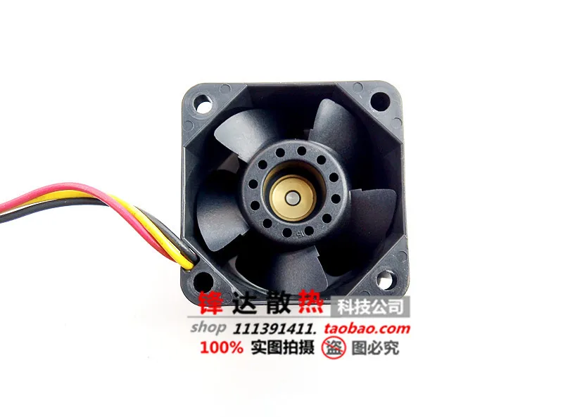 

Original SANYO 4cm 4028 12V 0.55A 109P0412K3D013 40x40x28mm 3pin1U server fans