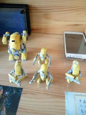 JOYTOY 1/35 набор моделей фигурки роботов мини машина(12/шт) модель игрушки телесного цвета opp сумки