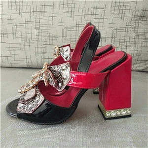 High Heel Шикарные Летние босоножки Mujer; коллекция года; женские Босоножки с открытым носком на массивном каблуке с украшением в виде змеиной бабочки и ремешком на щиколотке - Цвет: High Heel