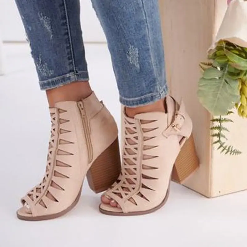 Женские летние туфли-лодочки на высоком массивном каблуке с открытым носком