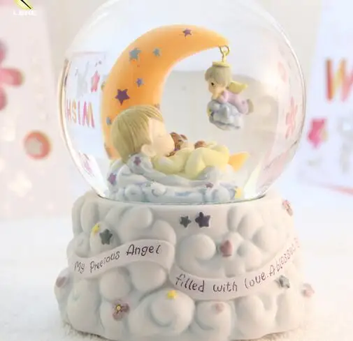 Музыкальная шкатулка в виде хрустального шара с Луной и снегом музыкальная