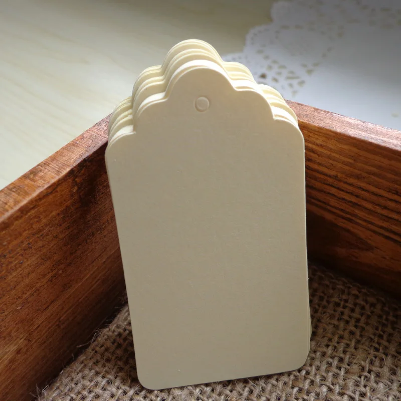 

50pcs Light Yellow Paper Blank Gift Tags Hang Tag Retro Kraft Paper Cards Label DIY Creative Bookmark 4X7cm