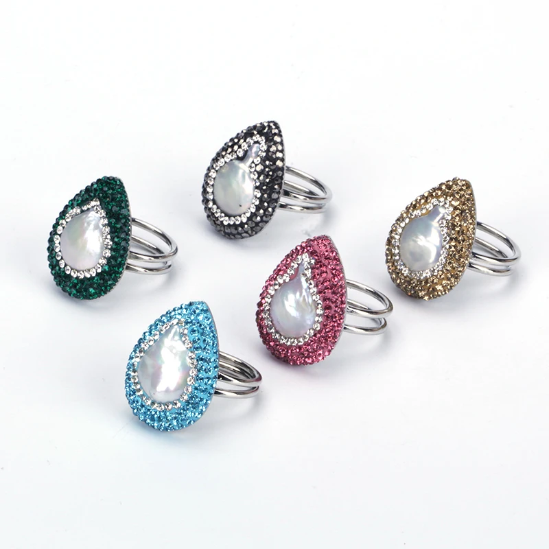 

dankaishi Fashion Unique Style Rhinestone Rings for Women Men Pave Freshwater Pearl Shell Charm Colorful Rhinestone Crystal Gift