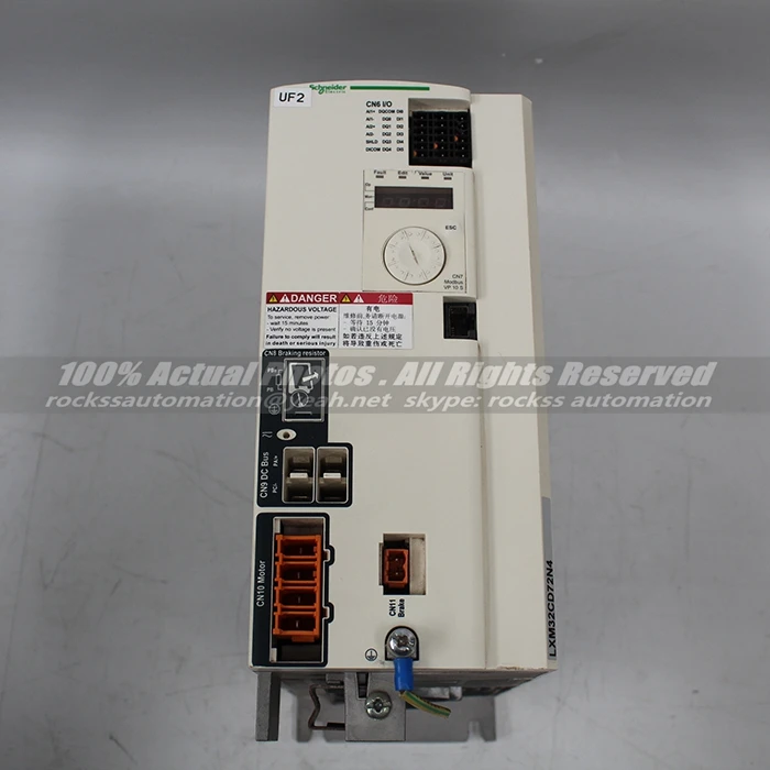 Бесплатная доставка Стоимость AC Servo Drive LXM32CD72N4 используется в хорошем состоянии |