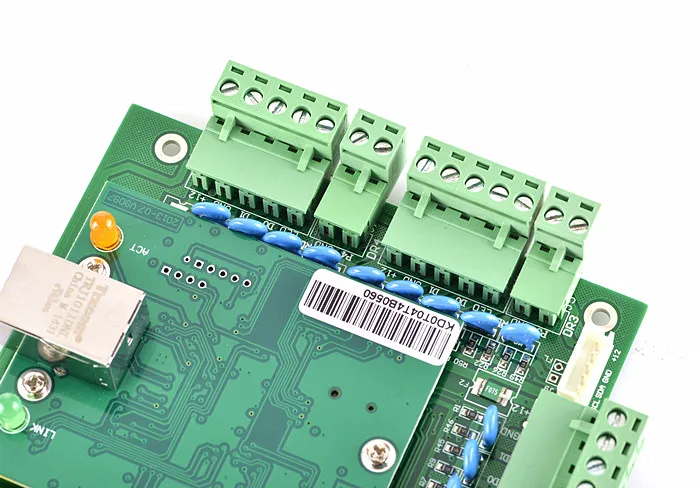 Новый четыре двери 4 читателей профессиональный TCP/IP сети Управление доступом