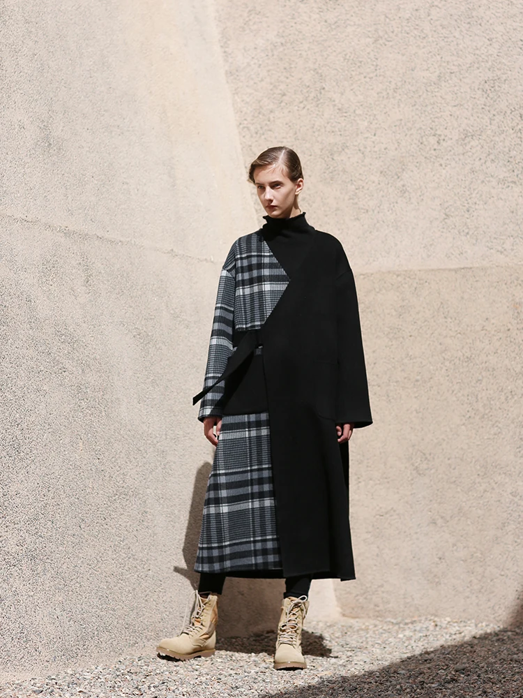 IRINAW150 2018 AW Collection v neck bleted oversized long plaid patchwork black handmade double faced 100% wool coat women | Женская