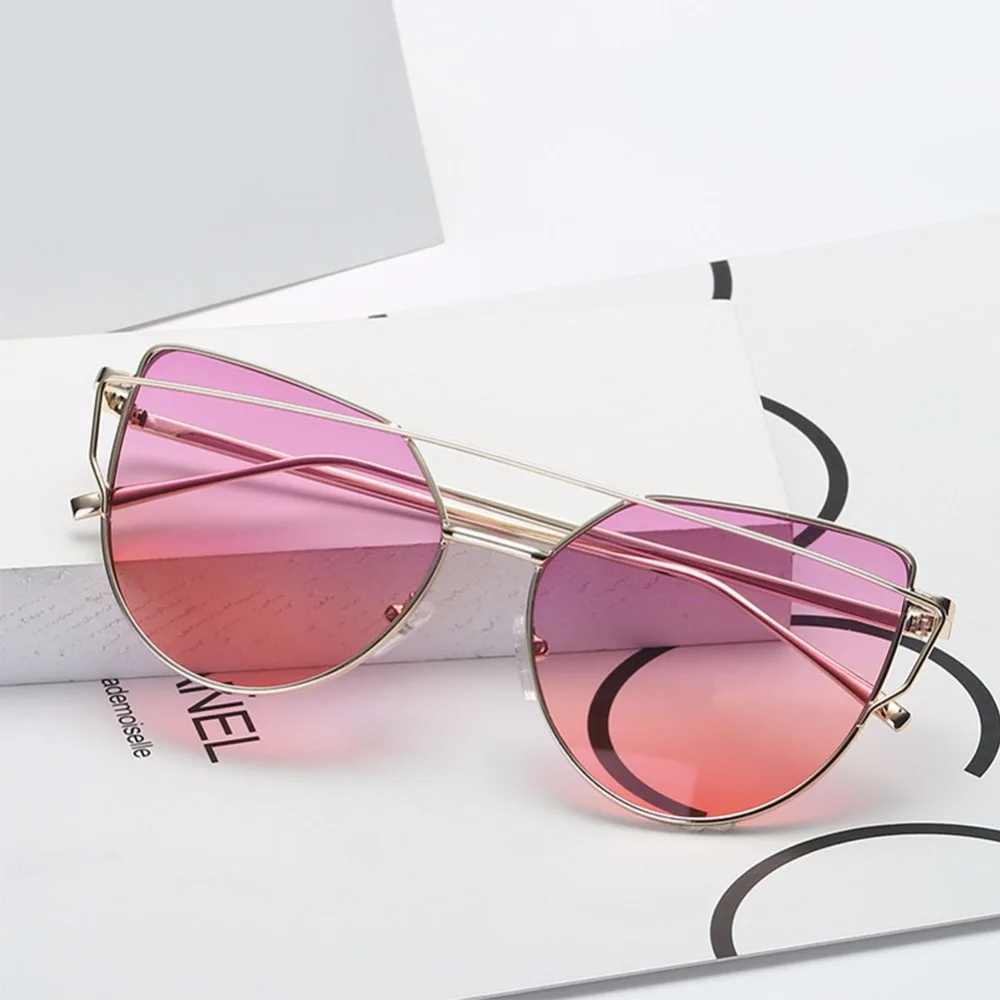 Женские солнцезащитные очки овальной формы с градиентными линзами для вождения